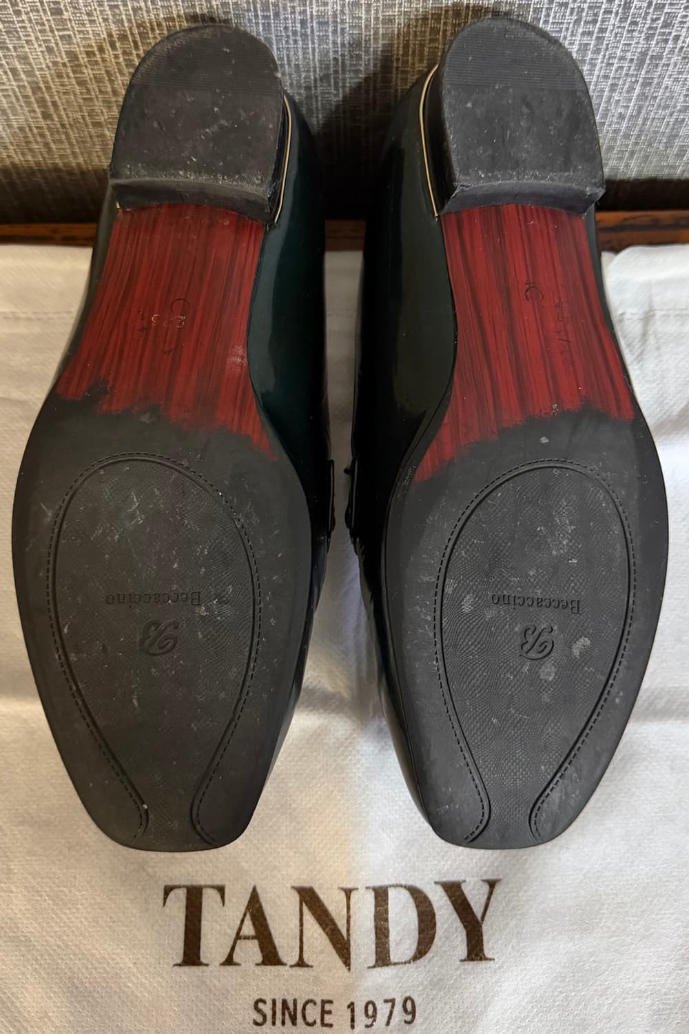 베카치노 탠디 골드 금장 체인 그린 페이던트 로퍼 235 구두 굽 2cm 상품이미지8