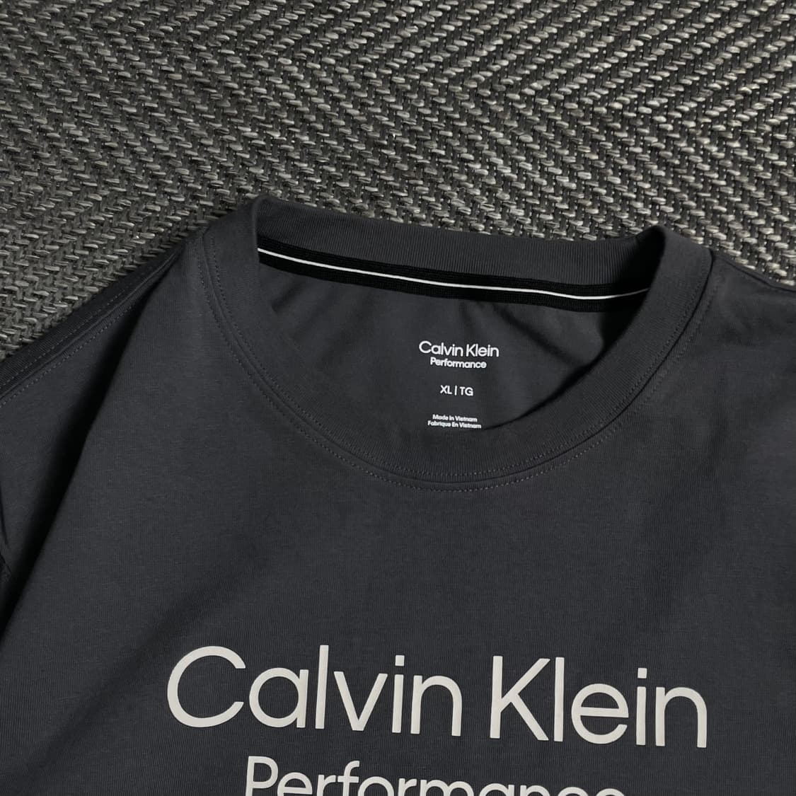 캘빈클라인 스펠아웃 퍼포먼스 긴팔 롱슬리브y 4928 상품이미지4