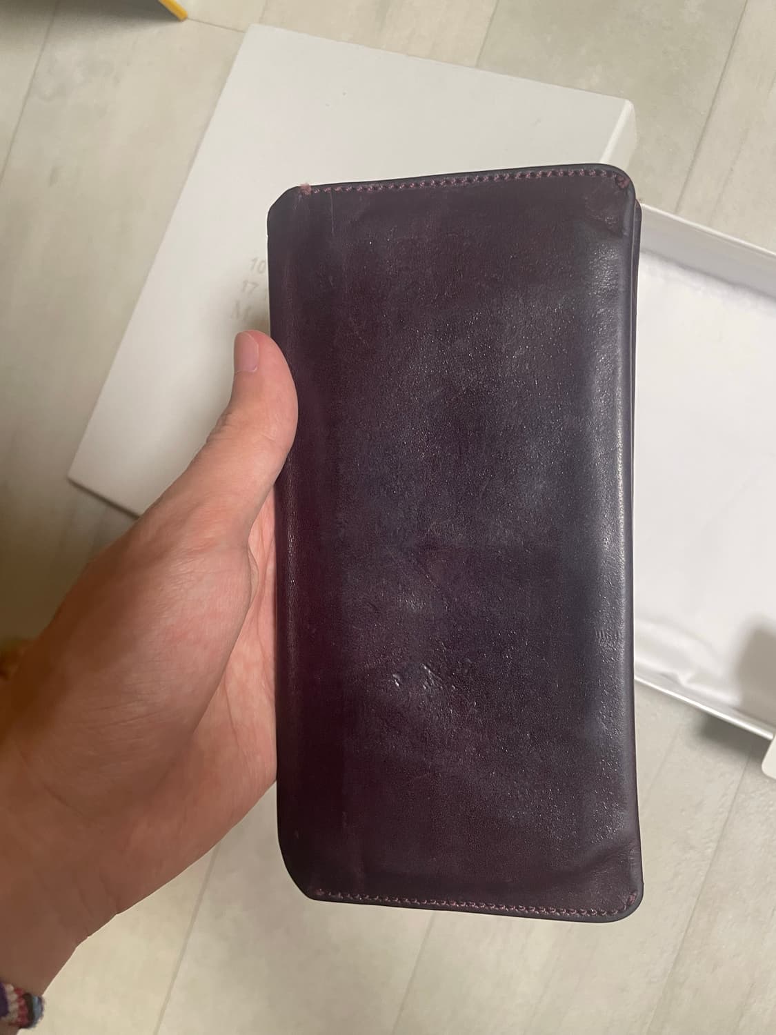 마르지엘라 버건디 골져스 반지갑 상품이미지4