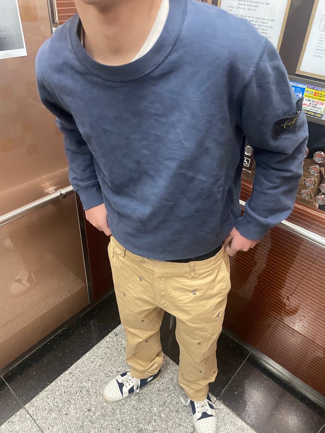 스톤아일랜드 맨투맨 상품이미지1