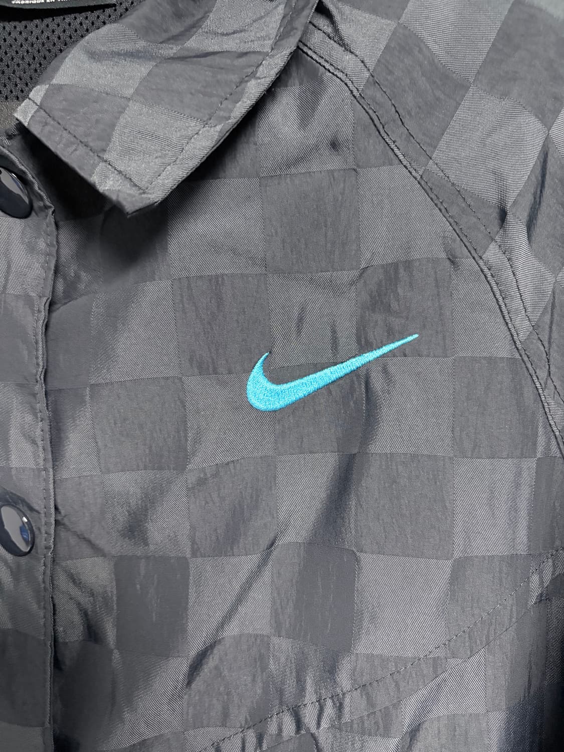 나이키 체커 바람막이  L 상품이미지3