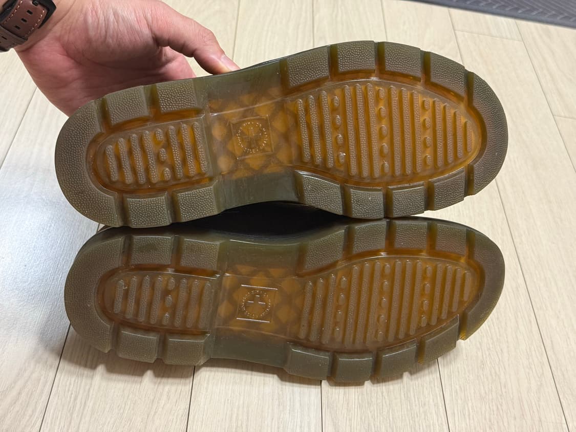 닥터마틴 아프리레 3i 브라운 280 상품이미지4