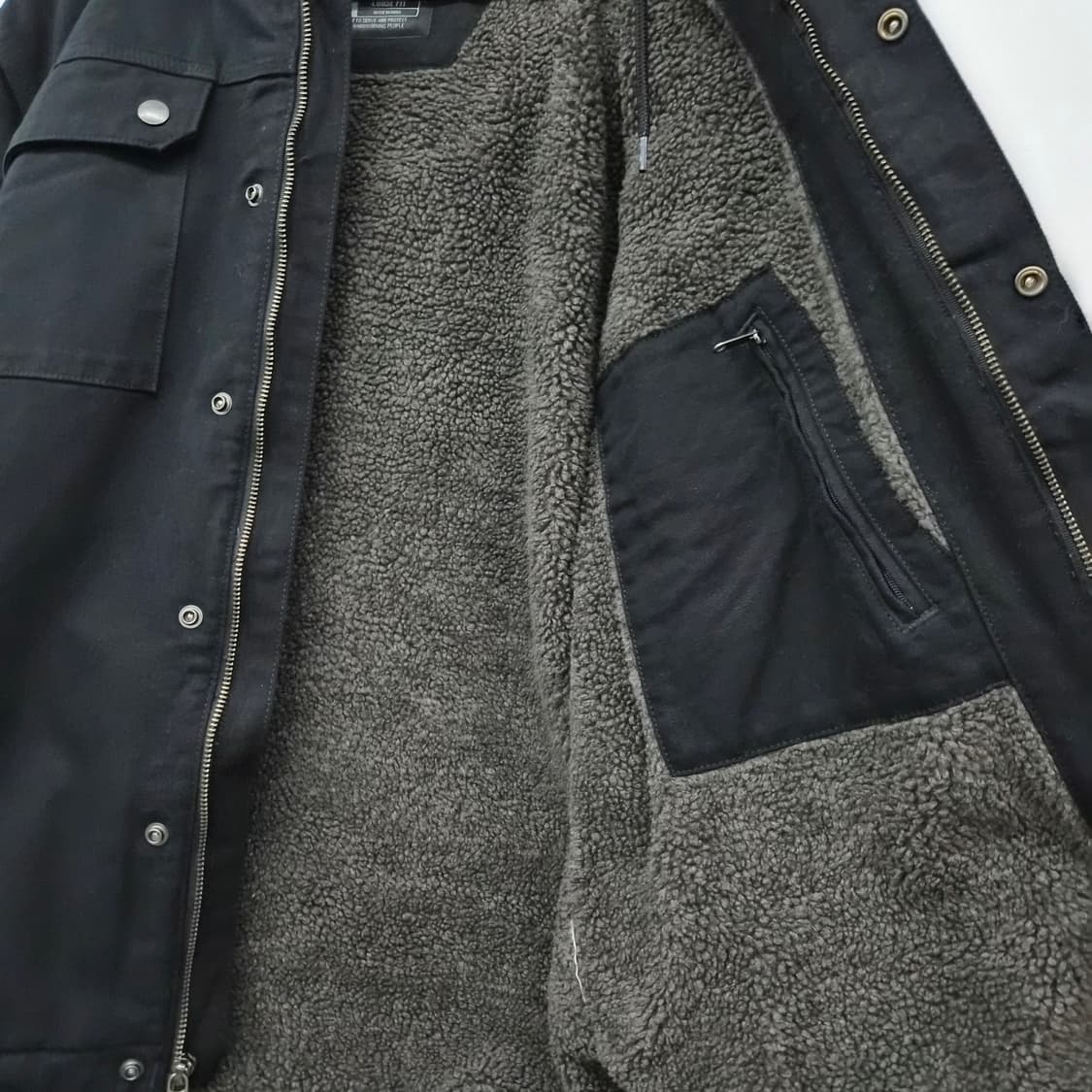 칼하트 블랙 셰르파 디트로이트 워크 자켓 남녀공용 M 상품이미지7