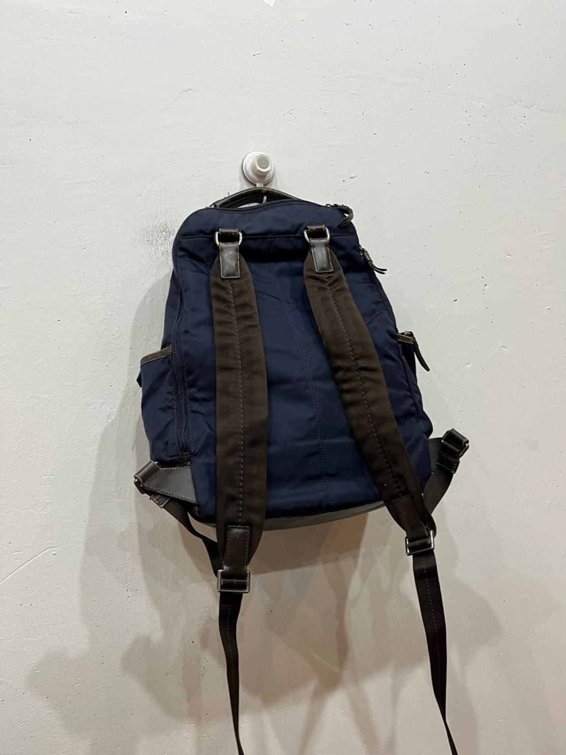 COACH 코치 레더 트리밍 백팩 네이비 상품이미지2