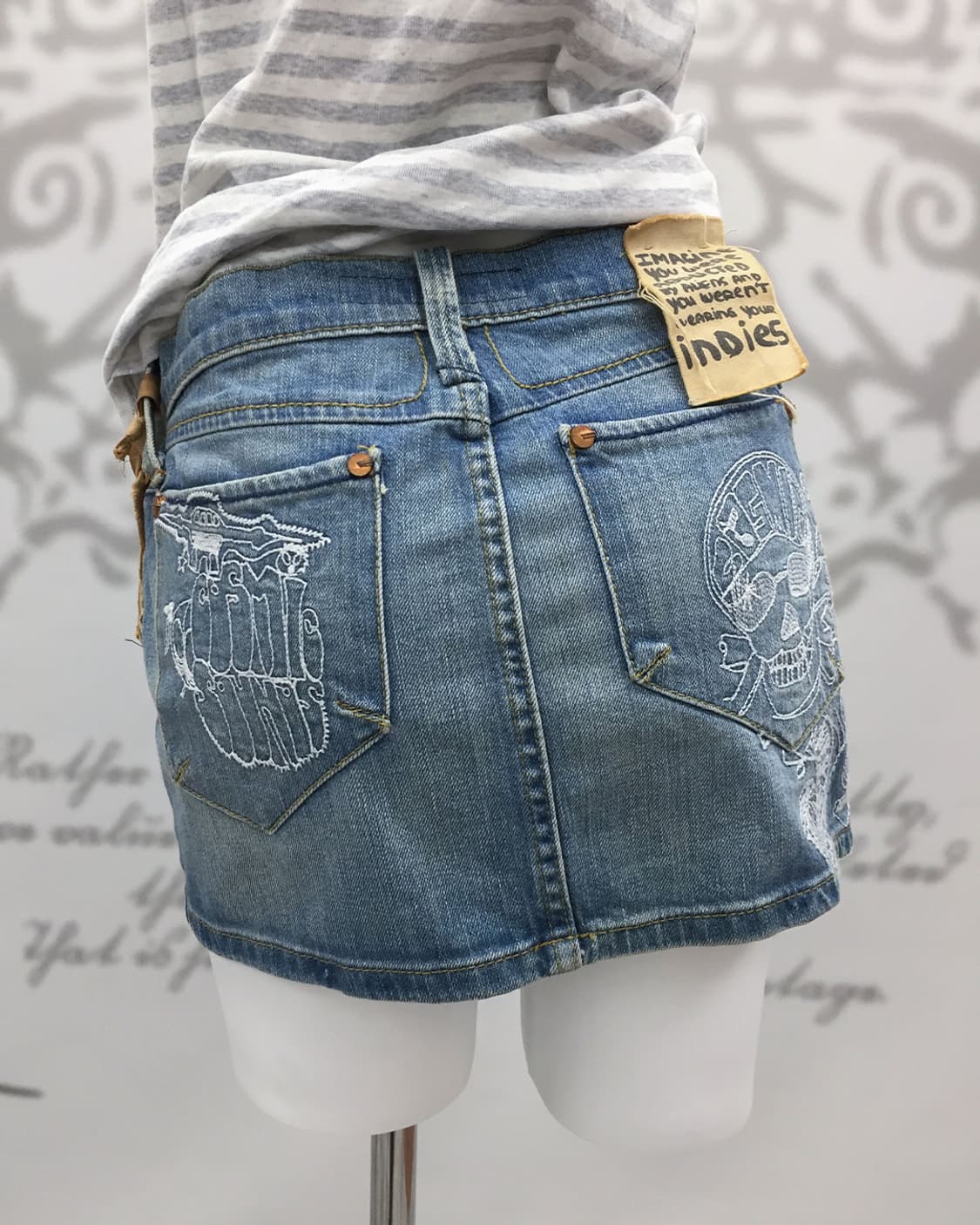 Skull Embroidery Low-Rise Denim Skirt 상품이미지3