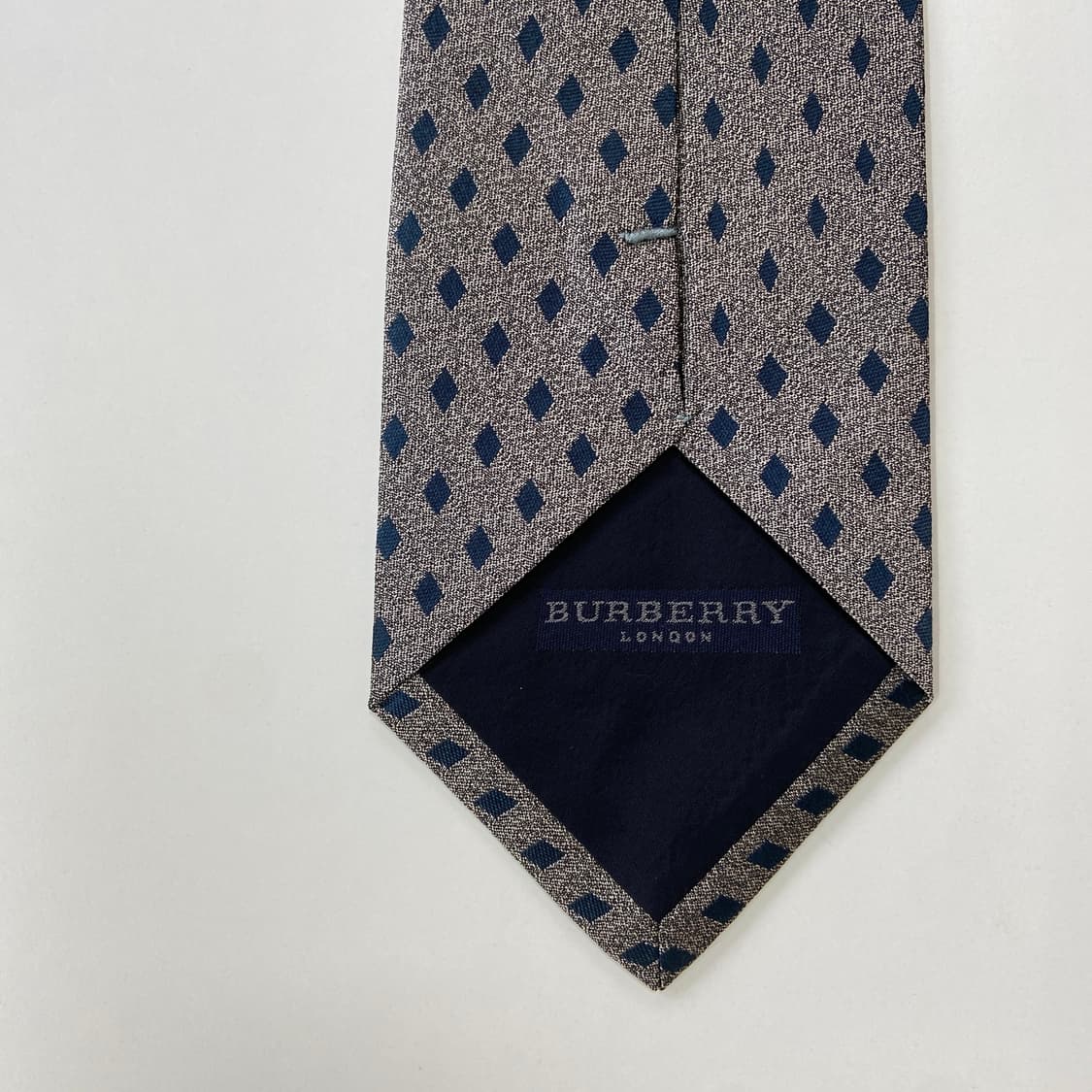 버버리 명품 정품 심플로고 넥타이 (Burberry) 상품이미지6