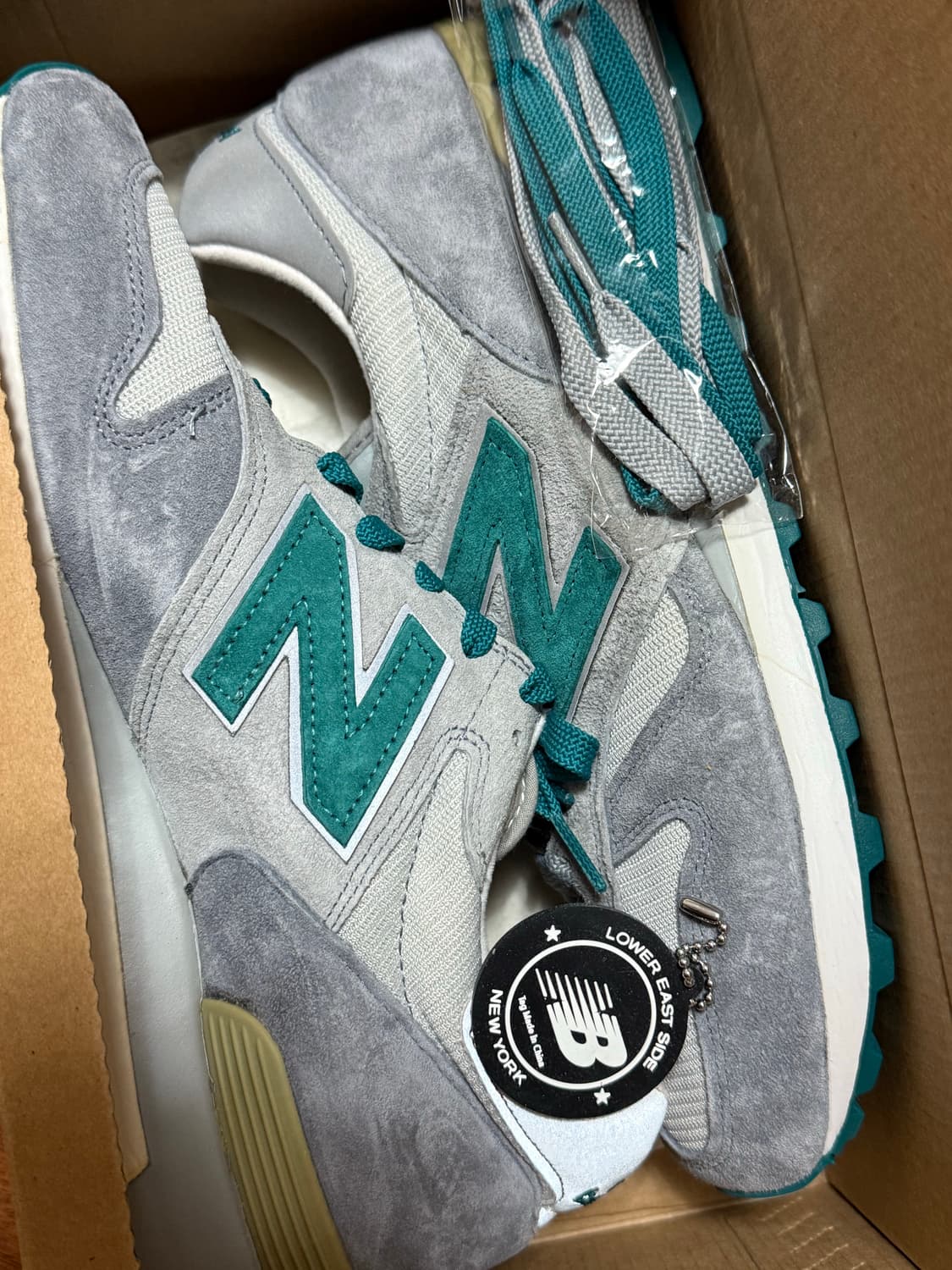 New Balance 1300 AR1 Alife  상품이미지2