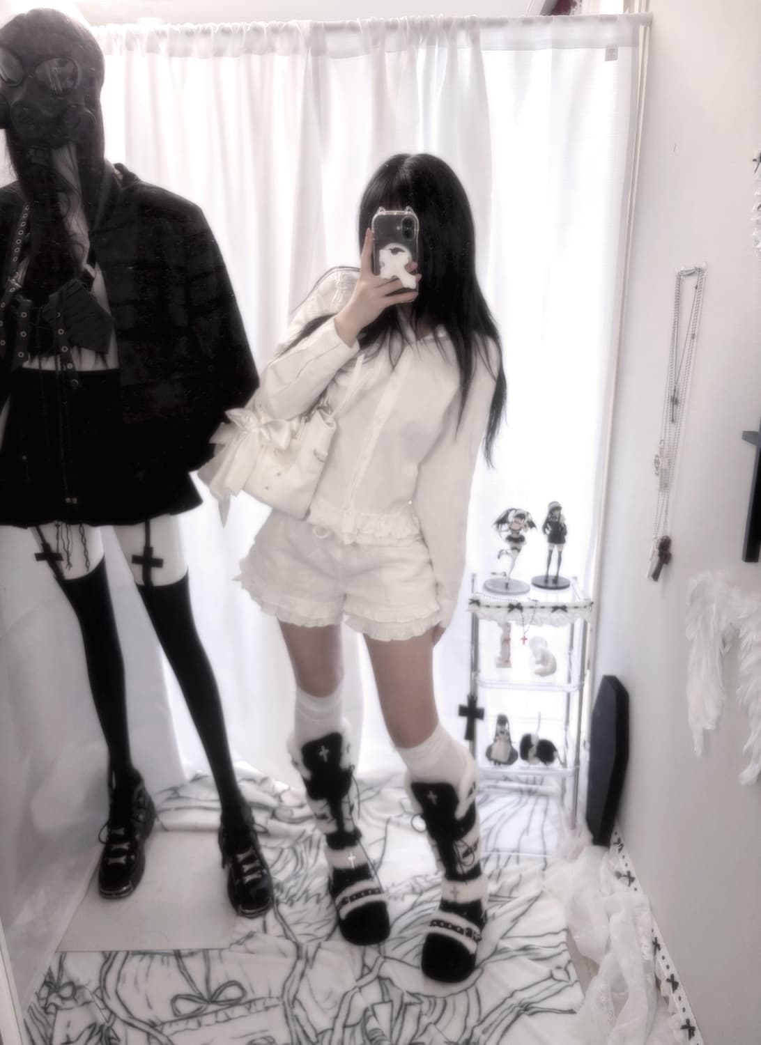 레이스 로우 프릴 반바지 상품이미지1