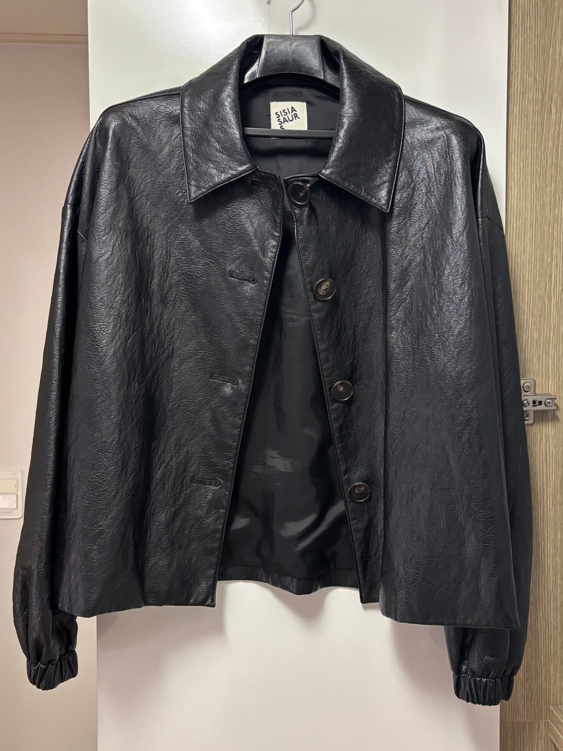 SISIASAURS FAKE LEATHER JACKET 시시아사우르스 상품이미지4