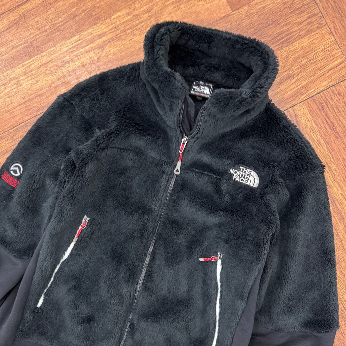여성용 90 노스페이스 써밋 벌사로프트 블랙 플리스 자켓  상품이미지4