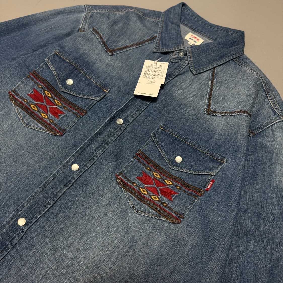 랭글러(Wrangler) 라이트블루 워시드 오르테가 포켓 코튼 웨스턴셔츠 상품이미지5