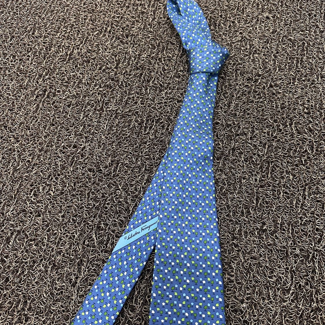 페라가모 실크 넥타이 블루 패턴 상품이미지2