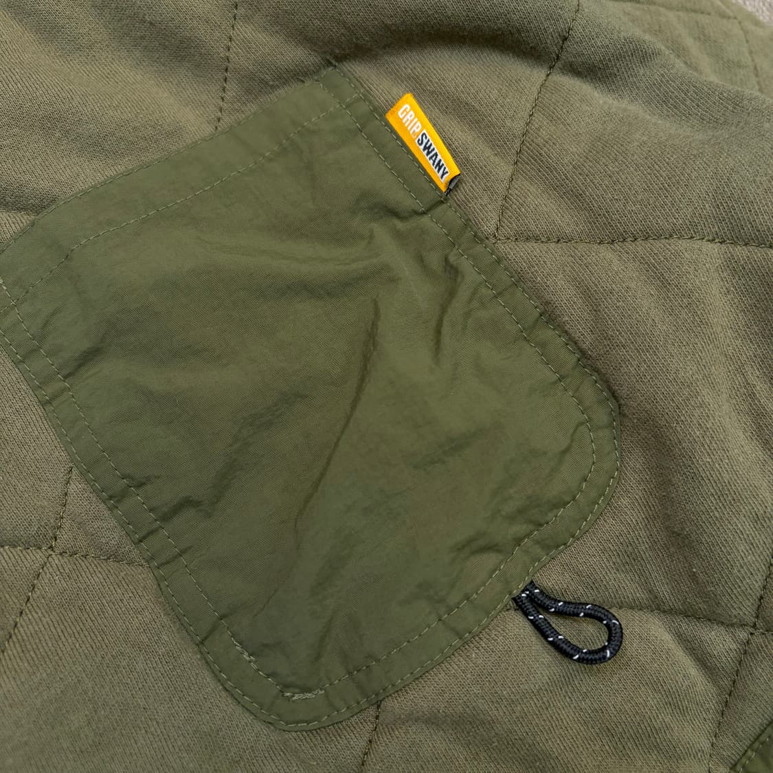 GRIP SWANY 그립스와니 우먼스 퀄팅 맨투맨 m 상품이미지3