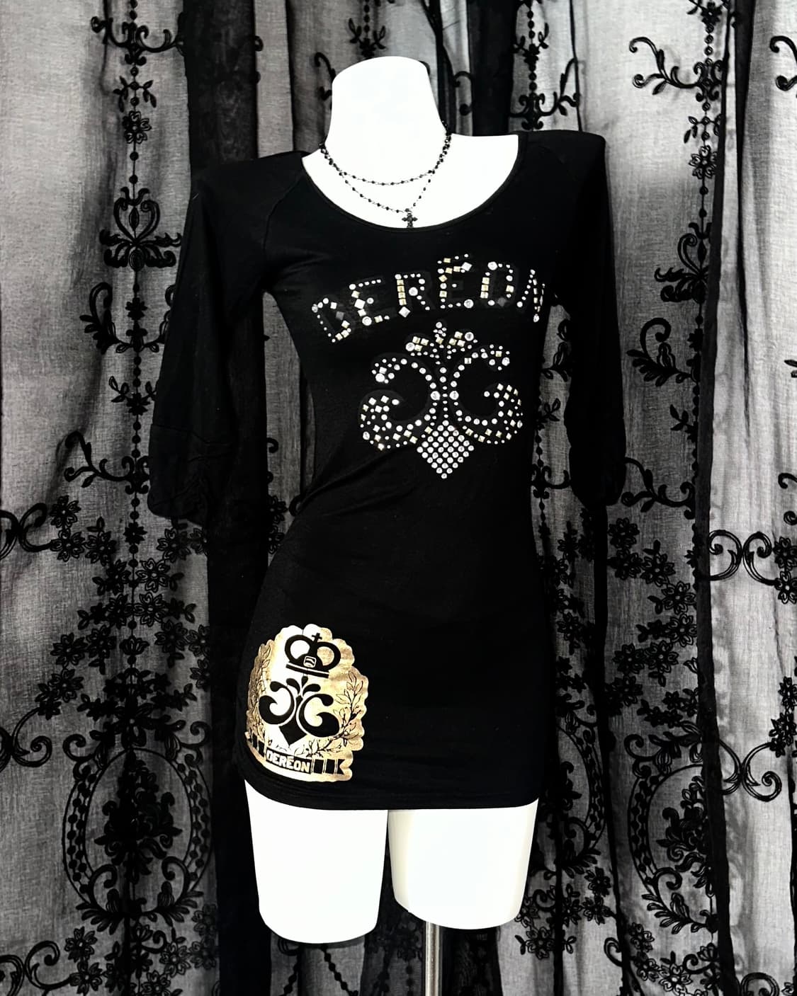 gold foil graphic slim fit dress 상품이미지1