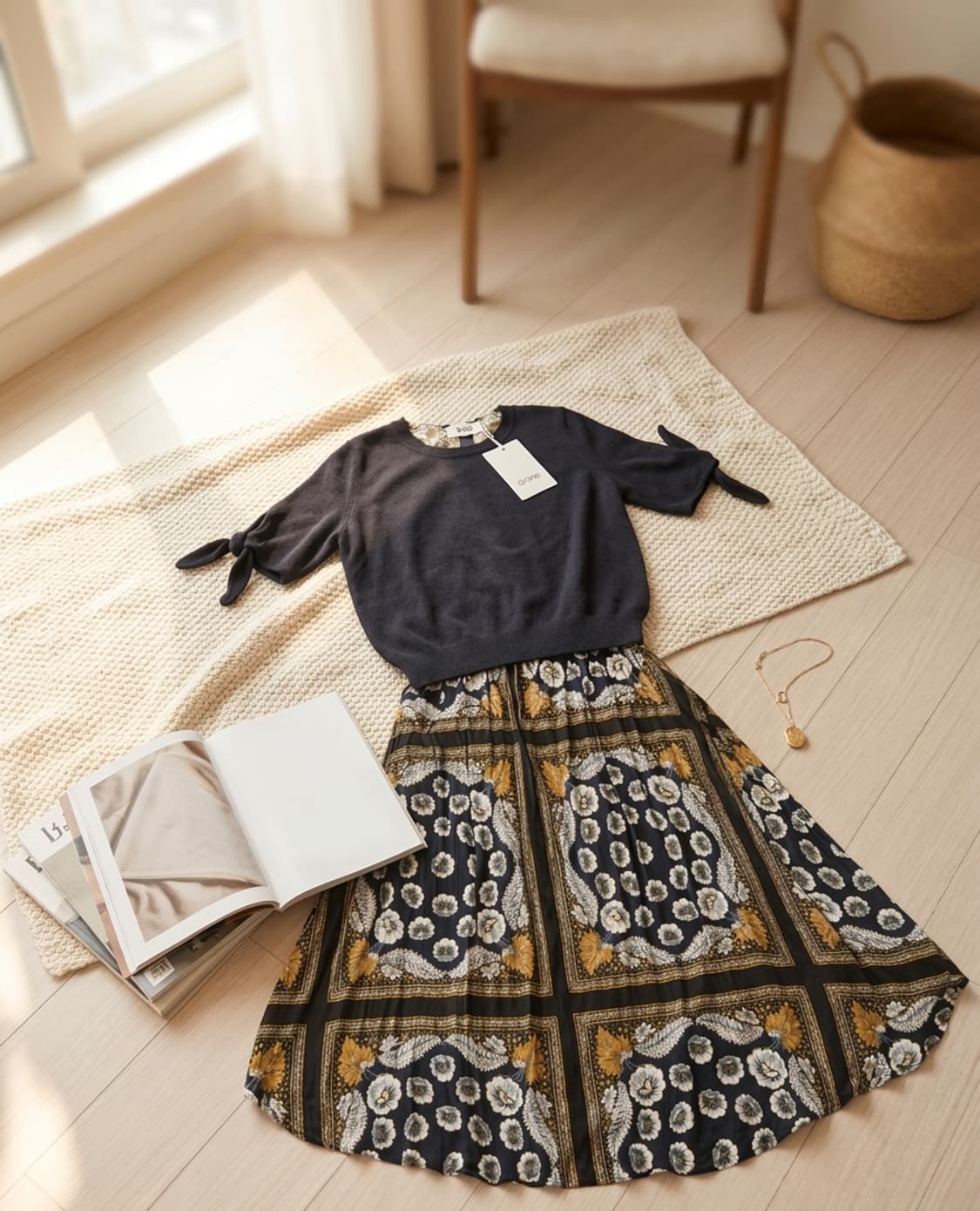 [O'2nd] 오즈세컨 니트 배색 페이슬리 패턴 원피스 상품이미지1