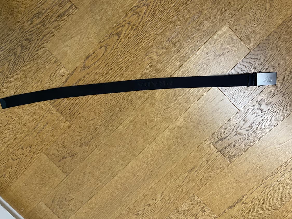 프라다패딩 상품이미지3