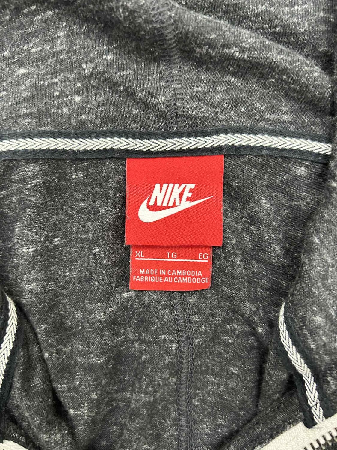 나이키 여리핏 푸츄라 걸즈 후드집업 희귀져지(XL) 상품이미지4