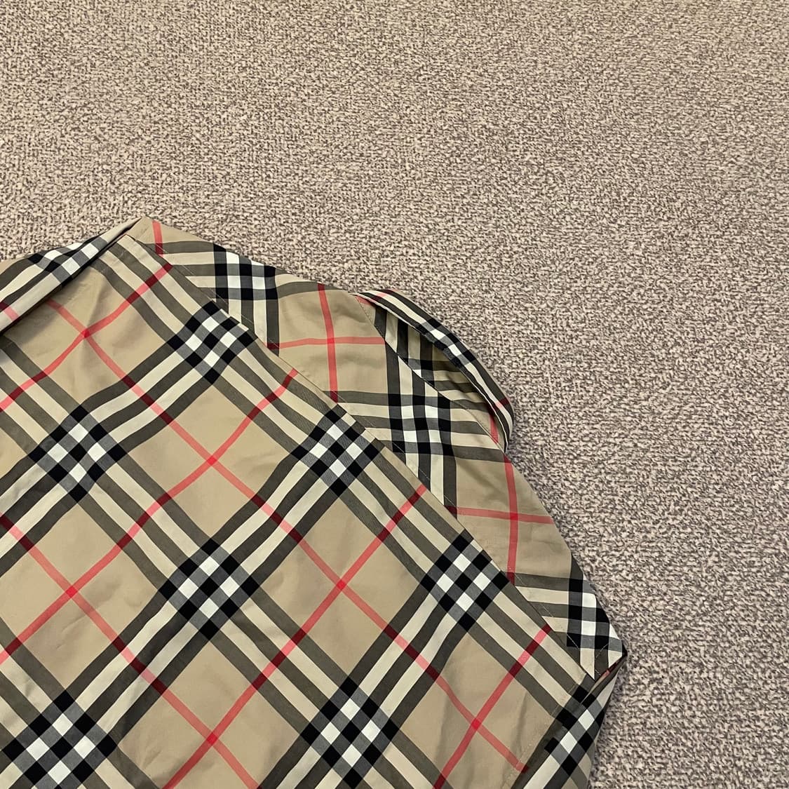 버버리 체크 셔츠 상품이미지2