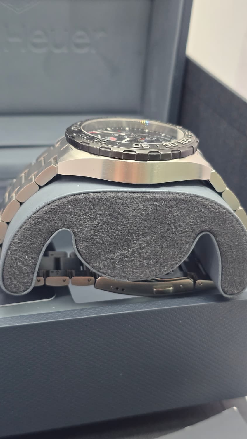 태그호이어 포뮬러1 크로노 블랙 21년 5월 쿼츠 시계 상품이미지3