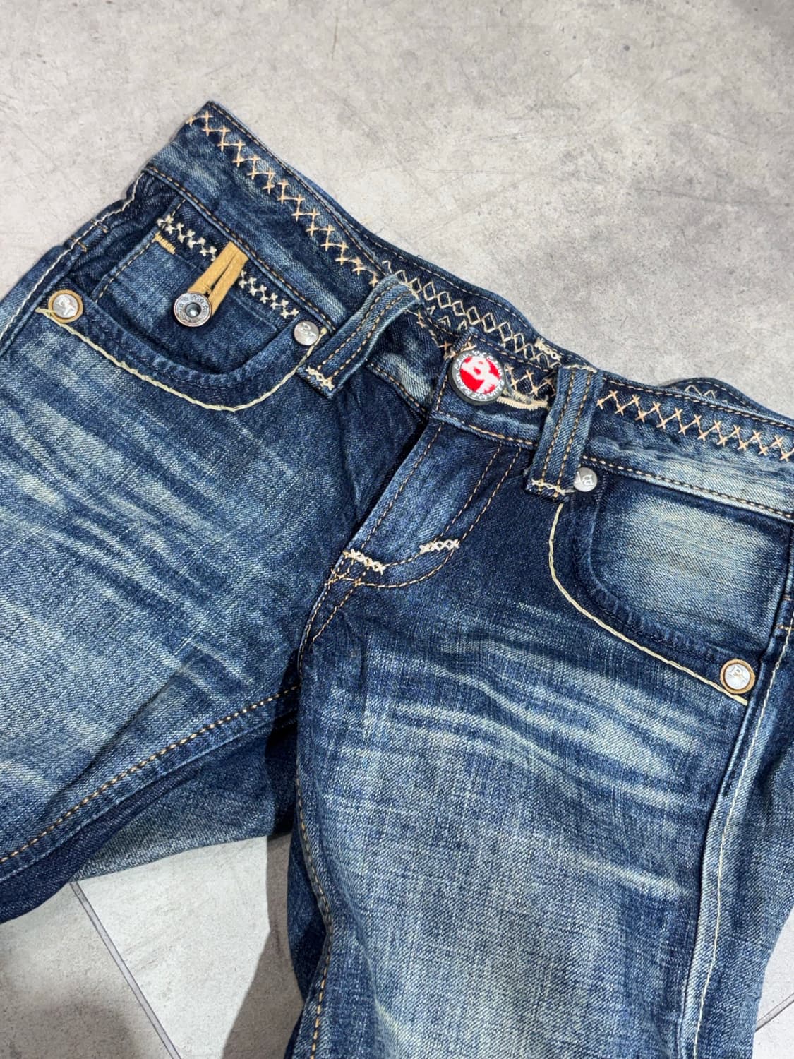 에드윈 블루트립 빈티지 스티치 백버클 워싱 데님 팬츠 바지 상품이미지5