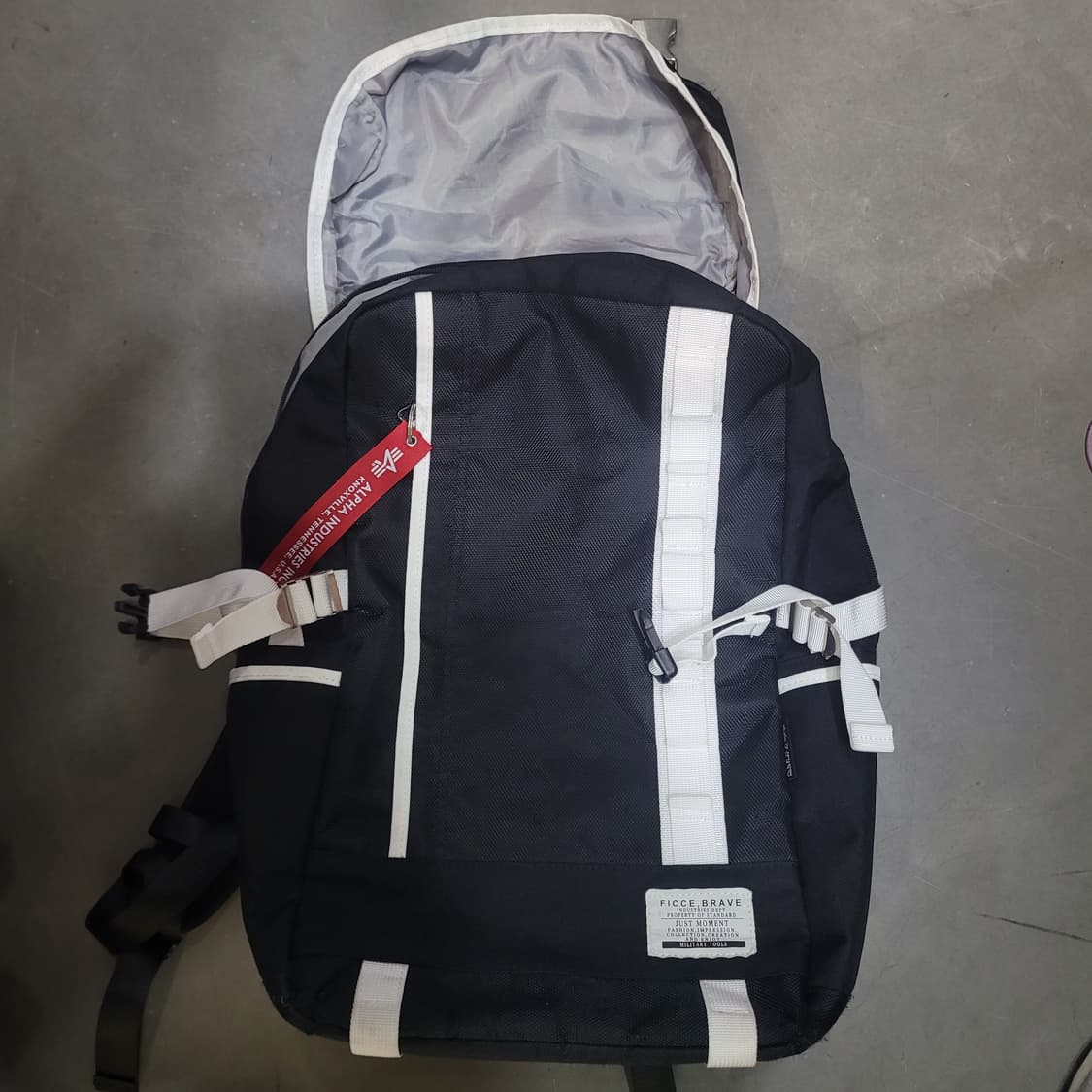 ALPHA INDUSTRIES 알파 빈티지 백팩  상품이미지3