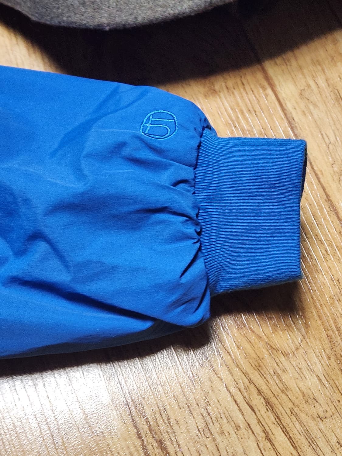 아웃스탠딩 리버시블 후리스 점퍼 블루핑크 상품이미지10