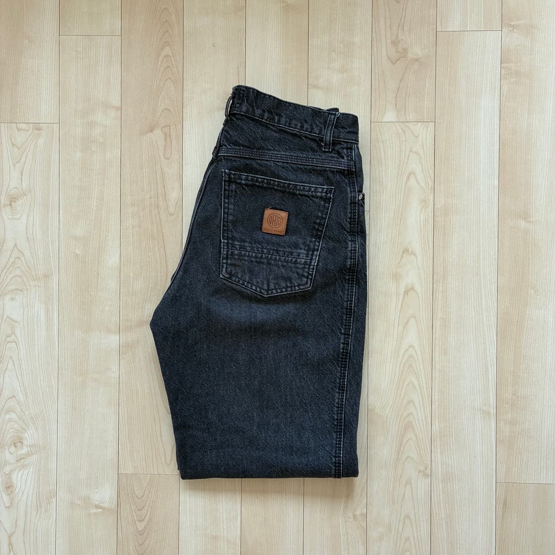 (28) 데우스 엑스마키나 테이퍼드 데님 상품이미지1