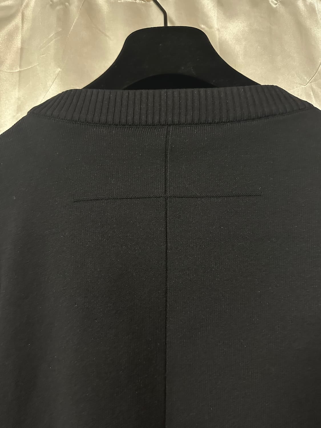 지방시 로트와일러 니트 상품이미지6