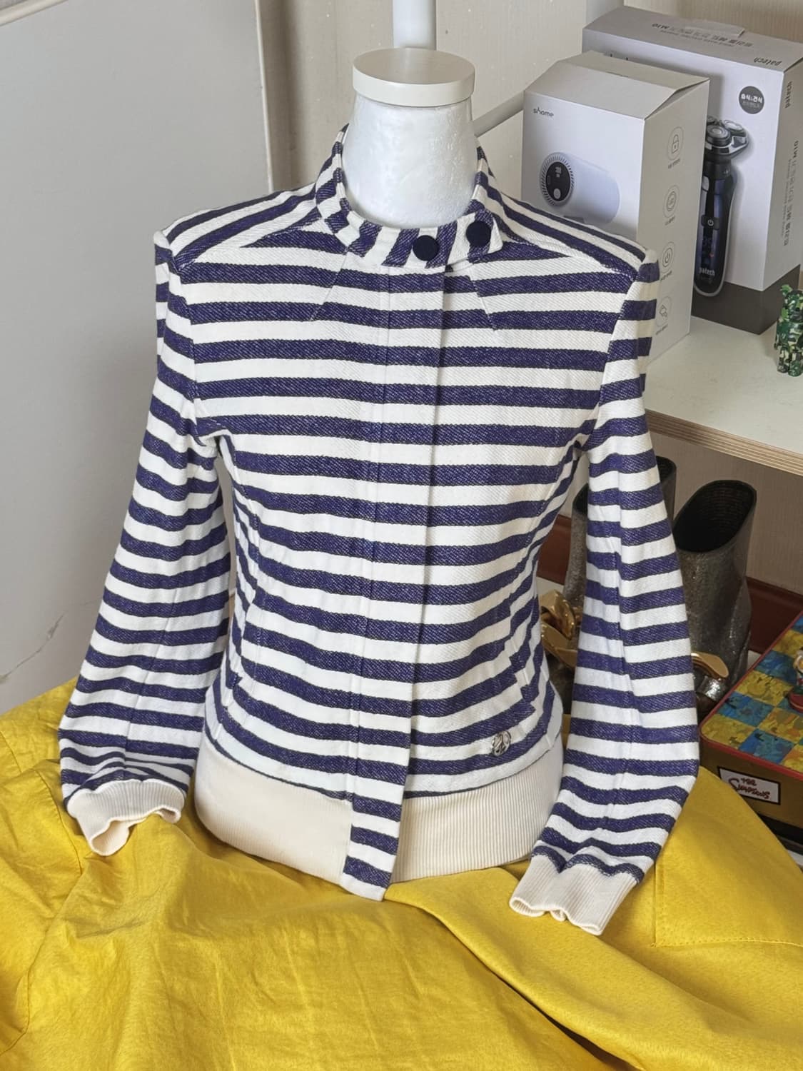 모스키노 스트라이프 집업 상품이미지1