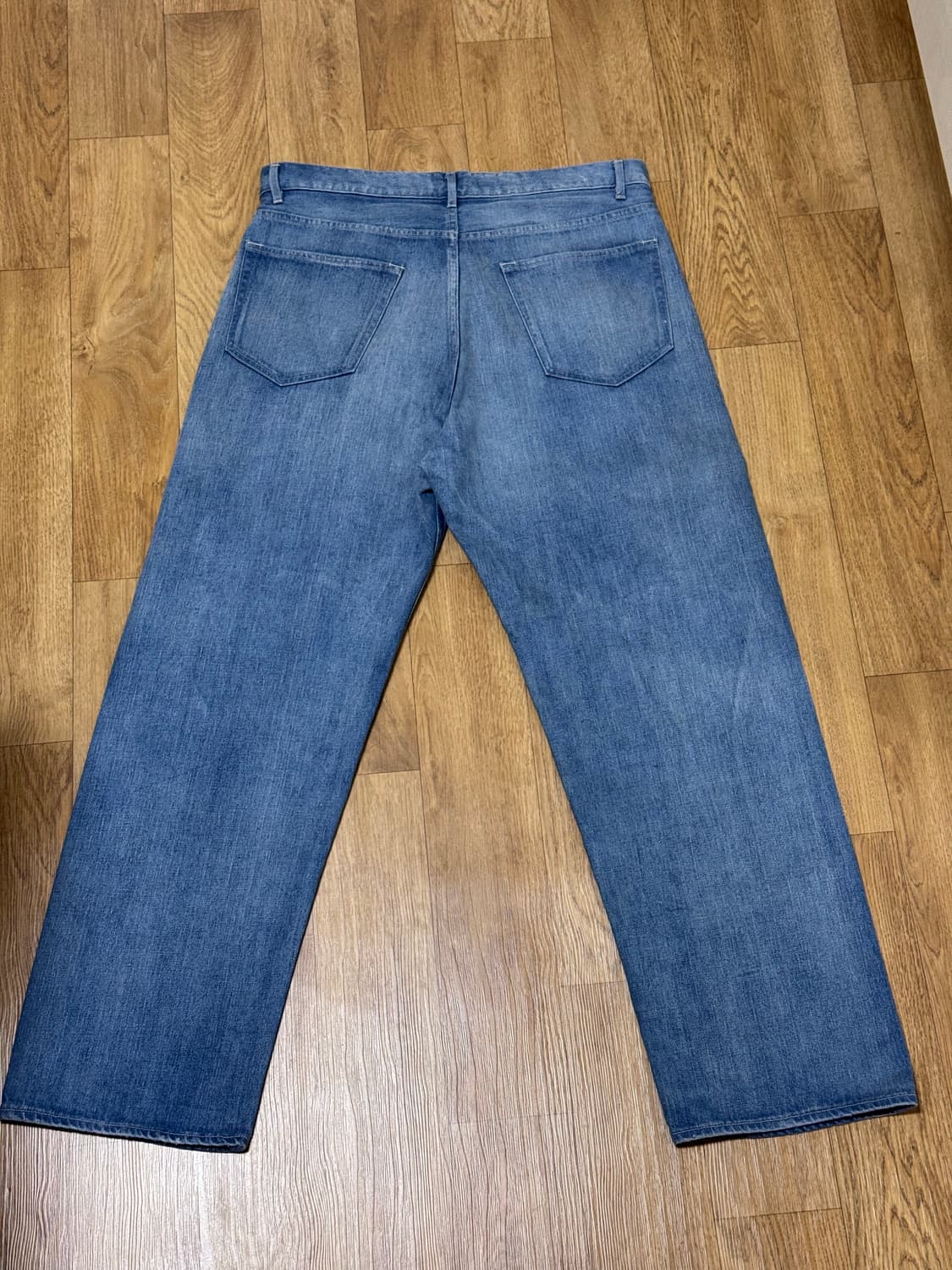 [4] 오라리 25ss 셀비지 페이디드 라이트 데님 와이드 팬츠 상품이미지3