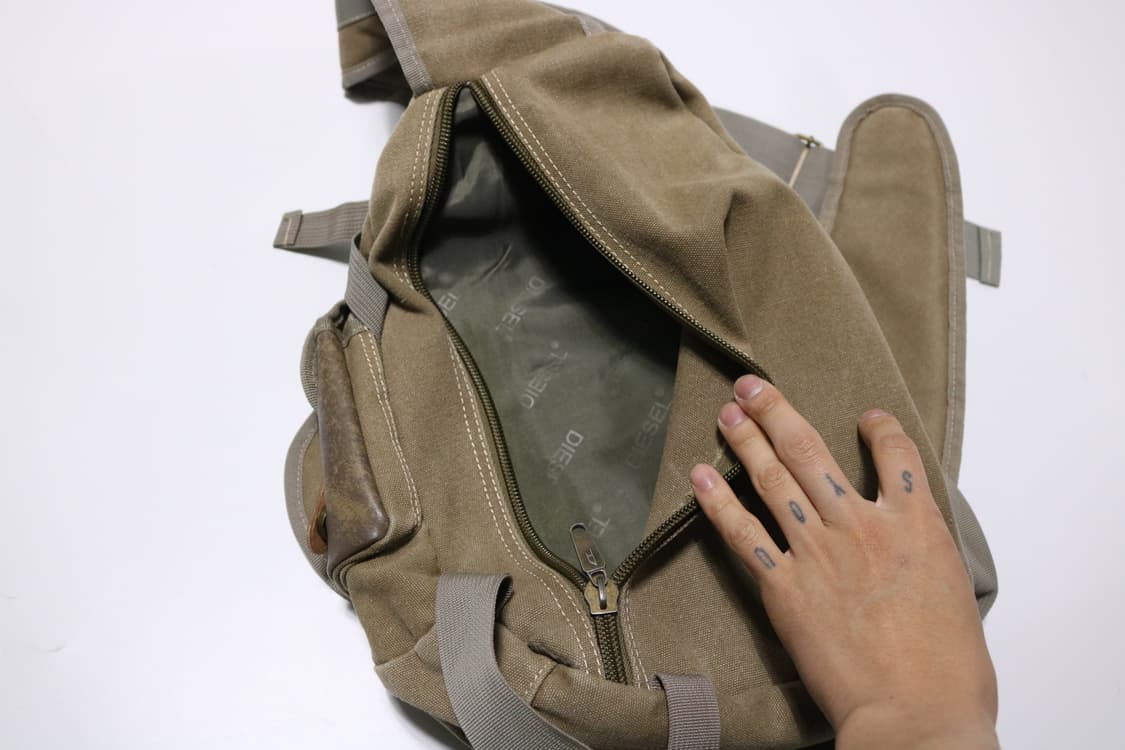 diesel 디젤 슬링백 상품이미지6