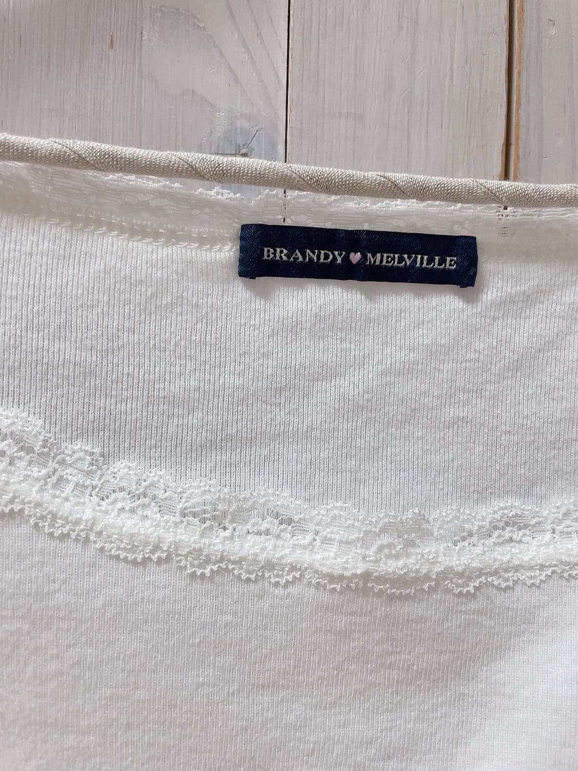 브랜디멜빌 레이스 화이트 롱슬리브 티셔츠 상품이미지2