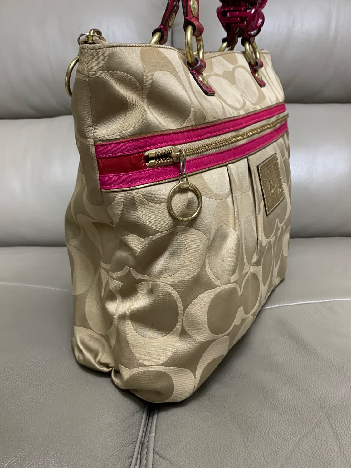 코치 핑크 포인트 갸루 빅숄더백 상품이미지3