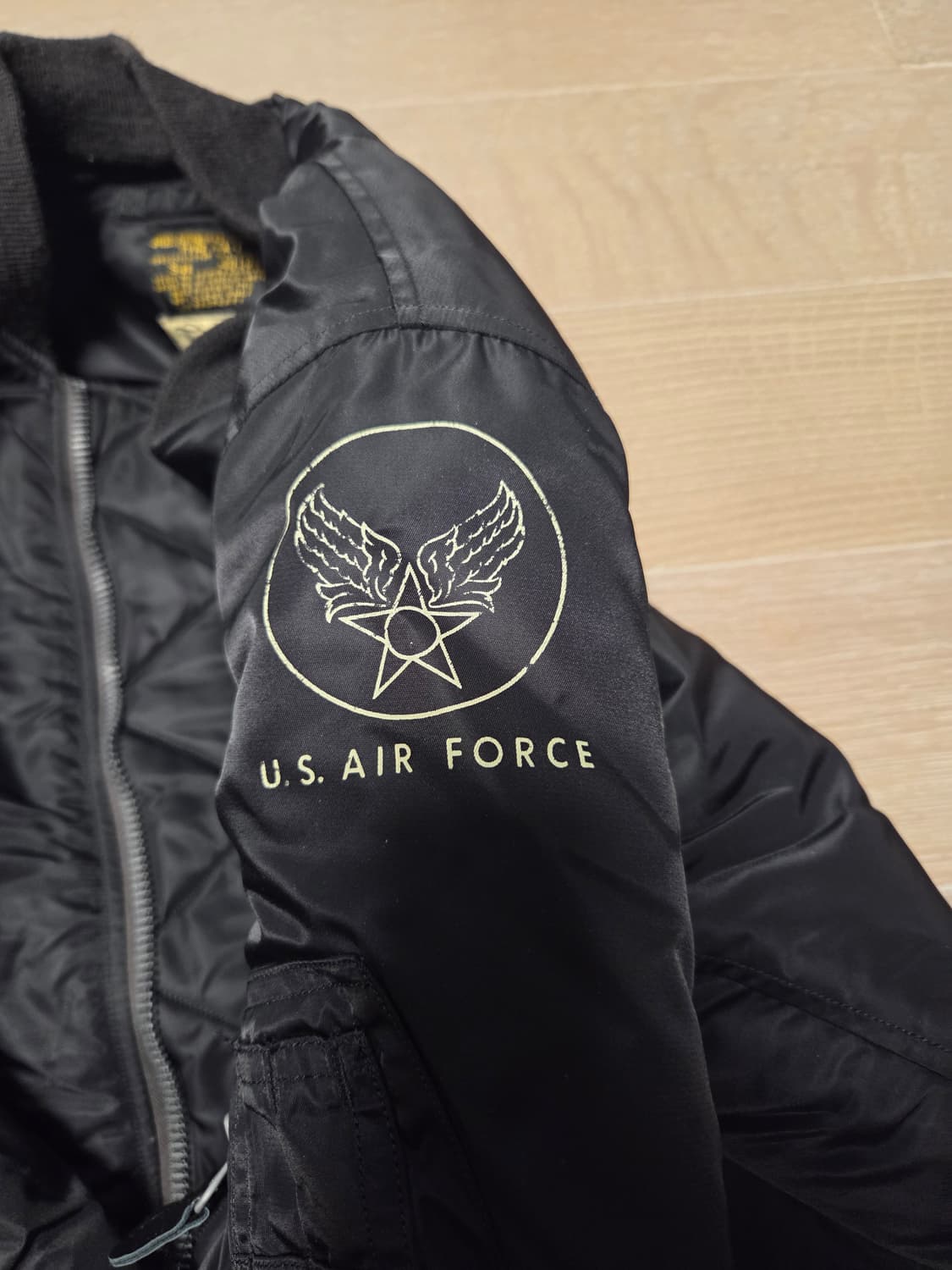 버즈릭슨 윌리엄깁슨 MA-1 상품이미지4