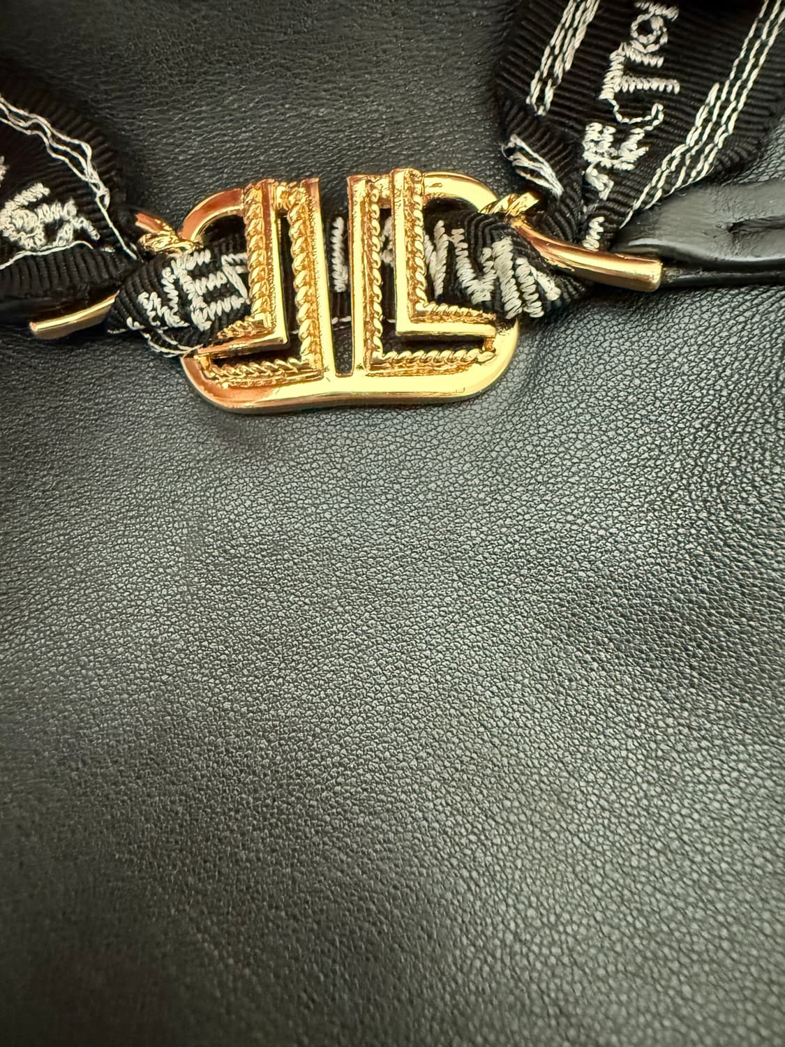 랑방 블랙 양가죽 숄더백 상품이미지2