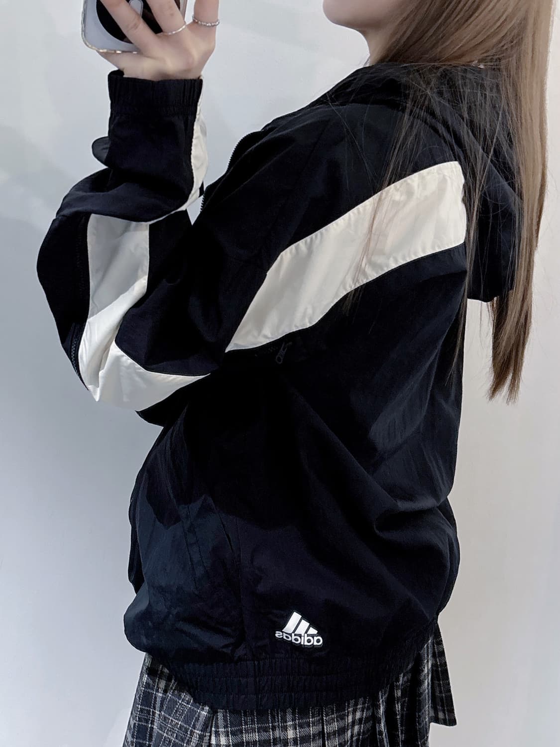 아디다스 블랙 삼선 바람막이 상품이미지3