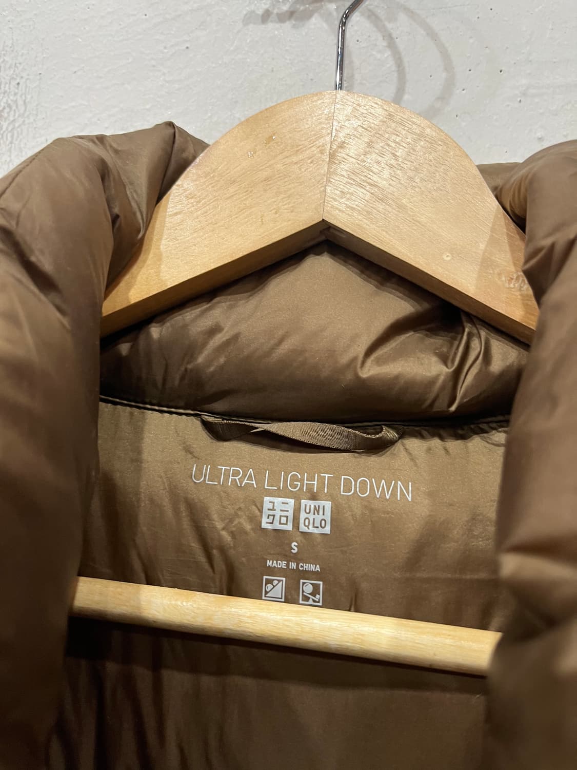 유니클로 울트라라이트다운 패딩 S 상품이미지3