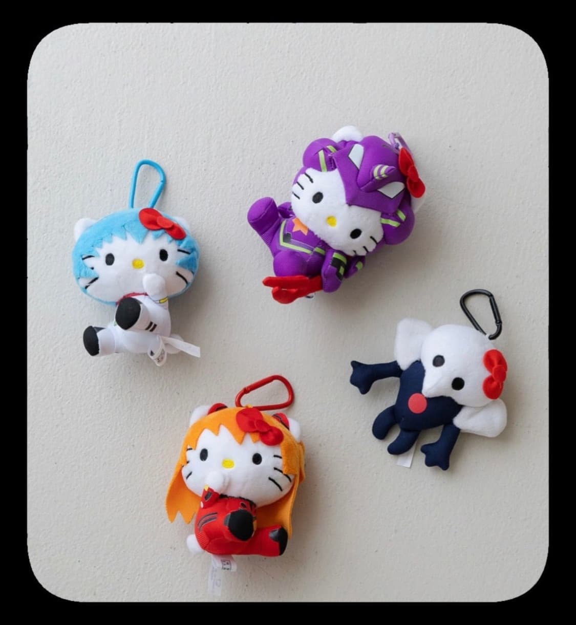 에반게리온 헬로키티 공구하실 1명 구합니다 상품이미지1