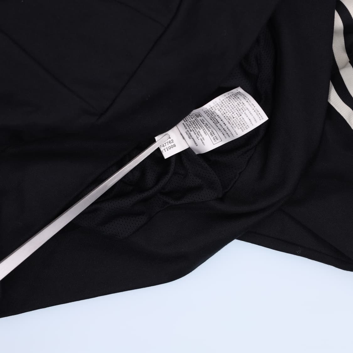 [90] 아디다스 여성 검흰 트랙탑 져지 1104HR1 상품이미지6