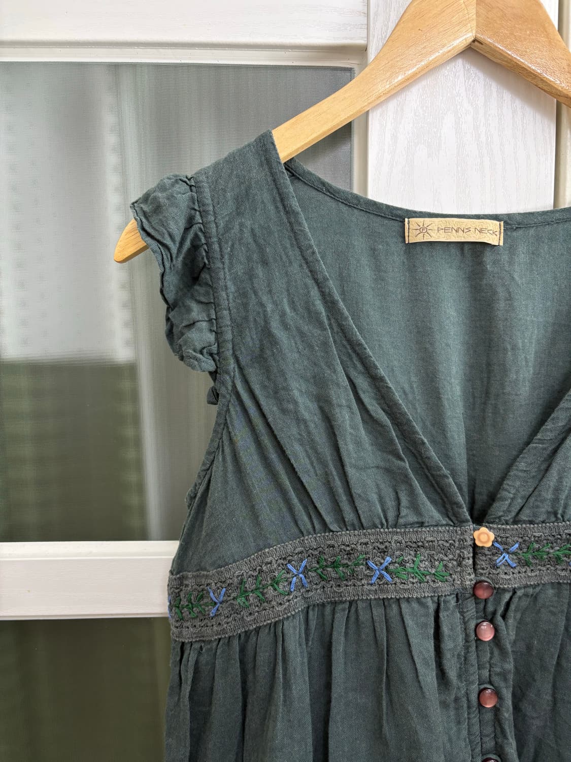 다크그린 자수 블라우스 상품이미지2