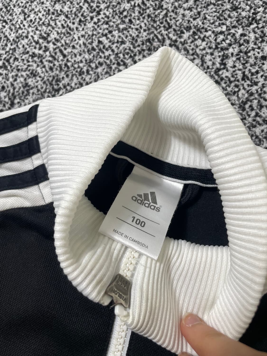 빈티지9. 아디다스 독일 국대 엠블럼 져지 트랙탑 검흰 배색 트레이닝 상품이미지3