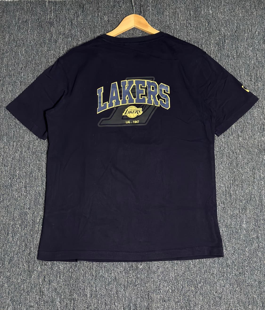 NBA LA 레이커스 네이비 반팔티 L 상품이미지1