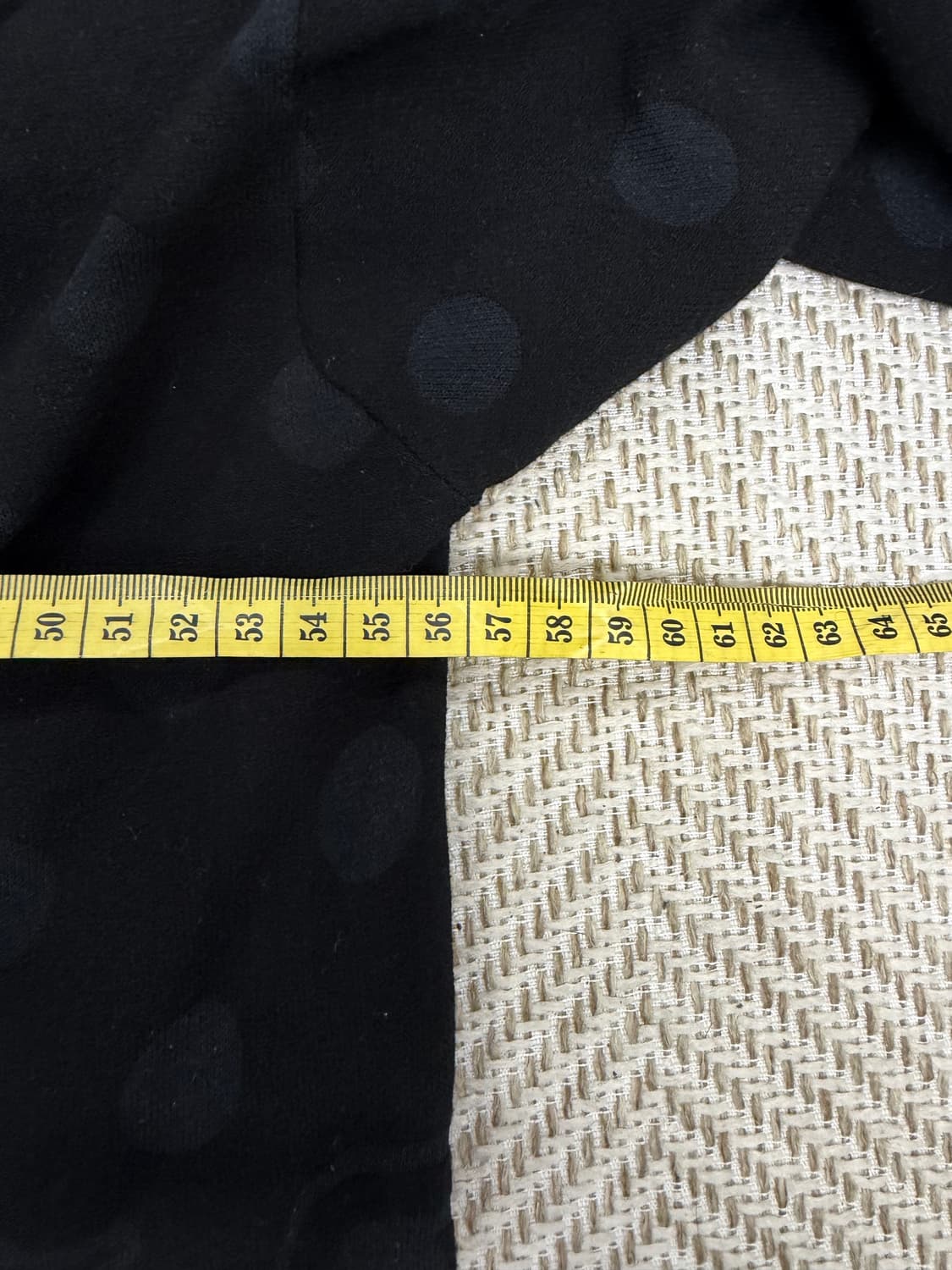 매장판정품) 메종마르지엘라 여성 오버핏 블랙 도트 가디건 XS 상품이미지9