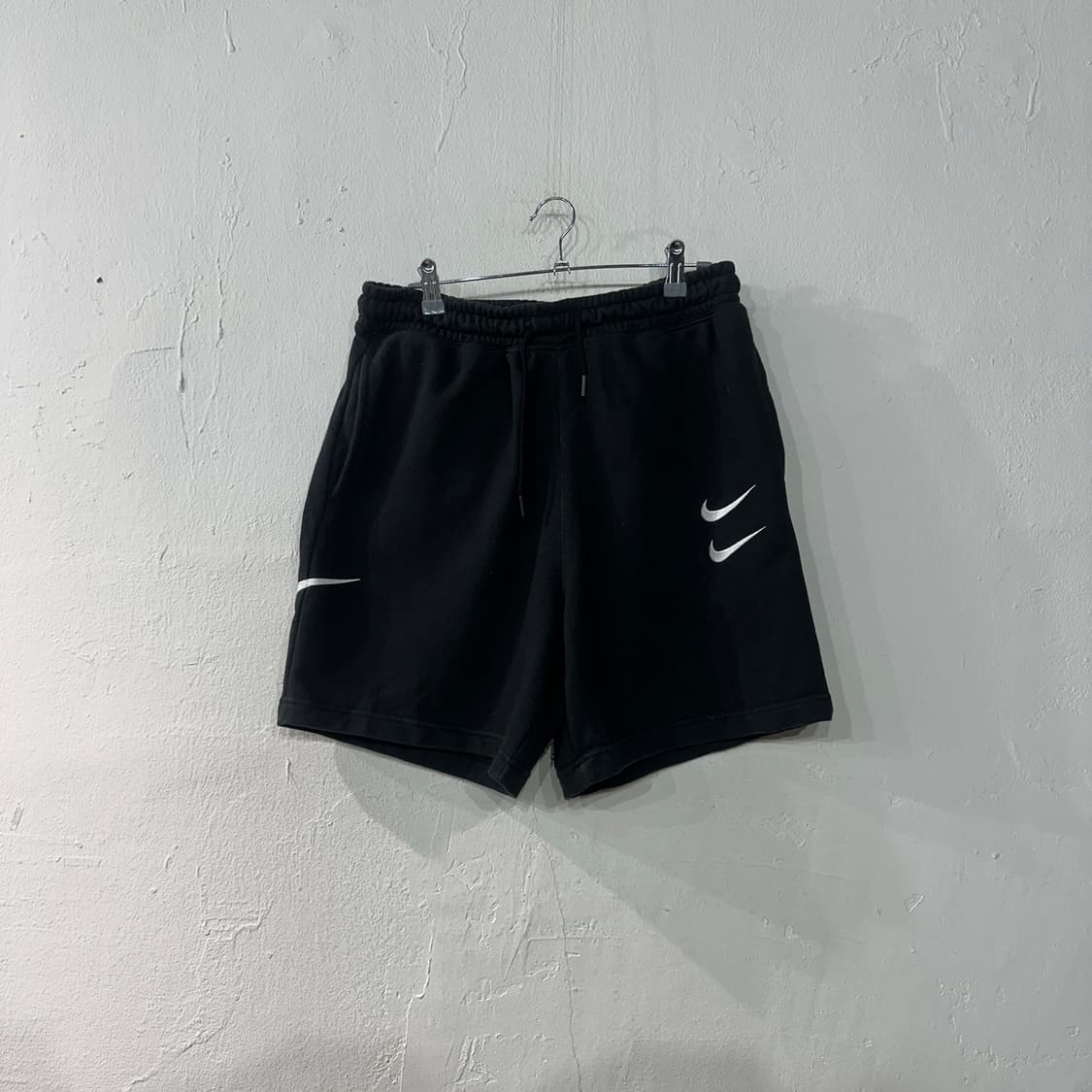 나이키 더블스우시 반바지 XL 상품이미지1