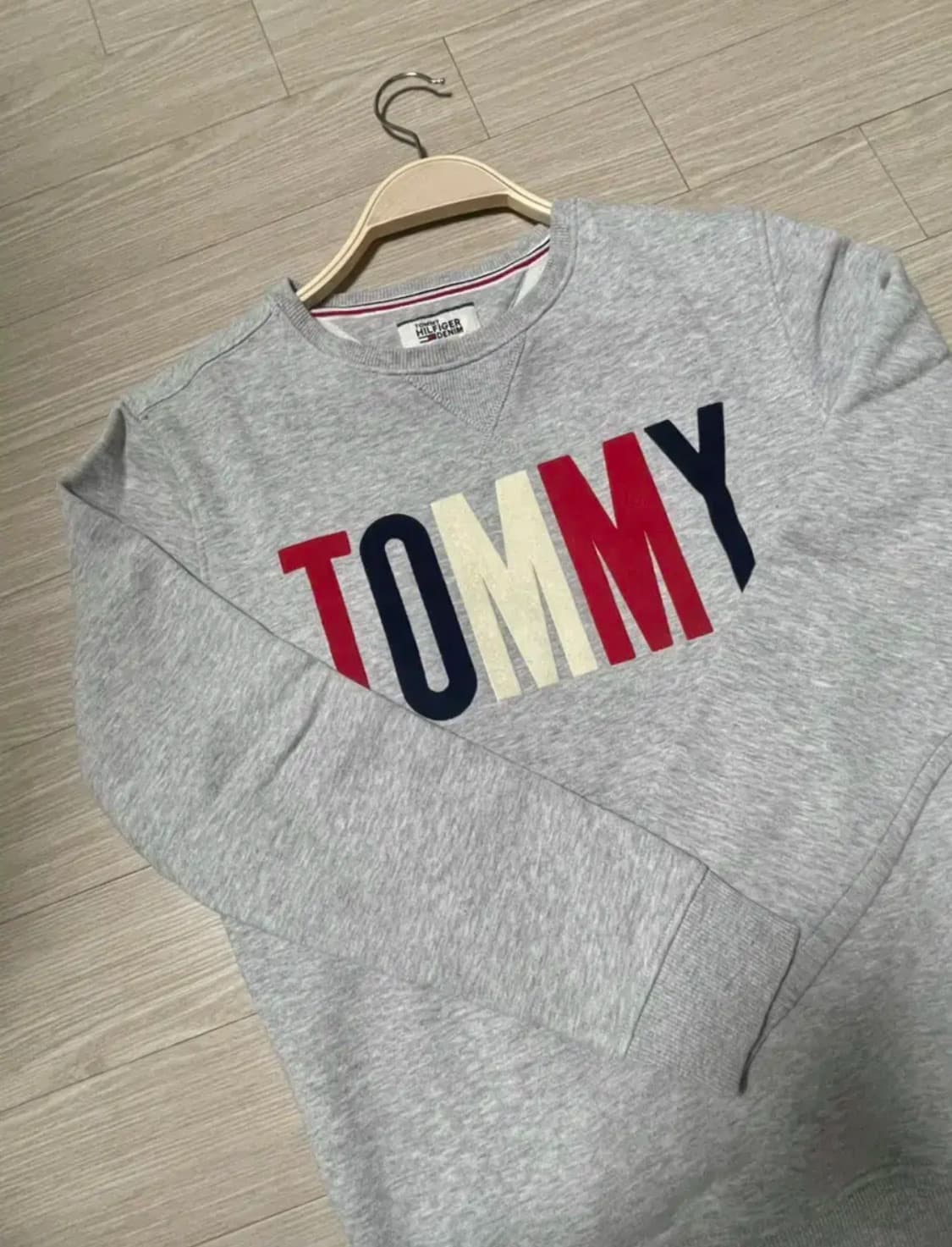 타미힐피거 기모 맨투맨 상품이미지2