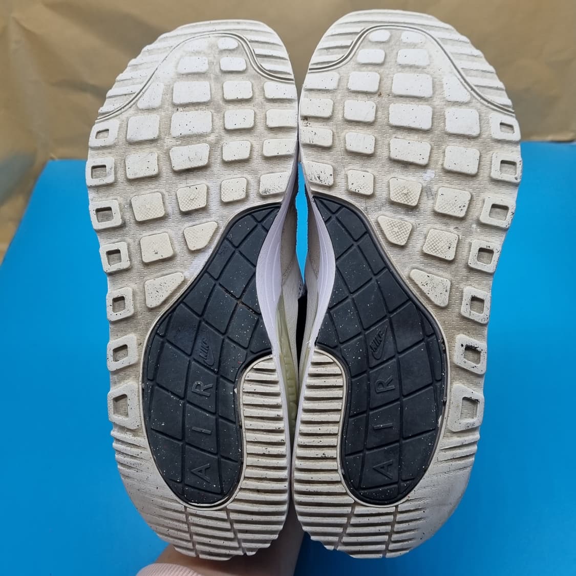 나이키 에어맥스 시스템 운동화245 상품이미지3