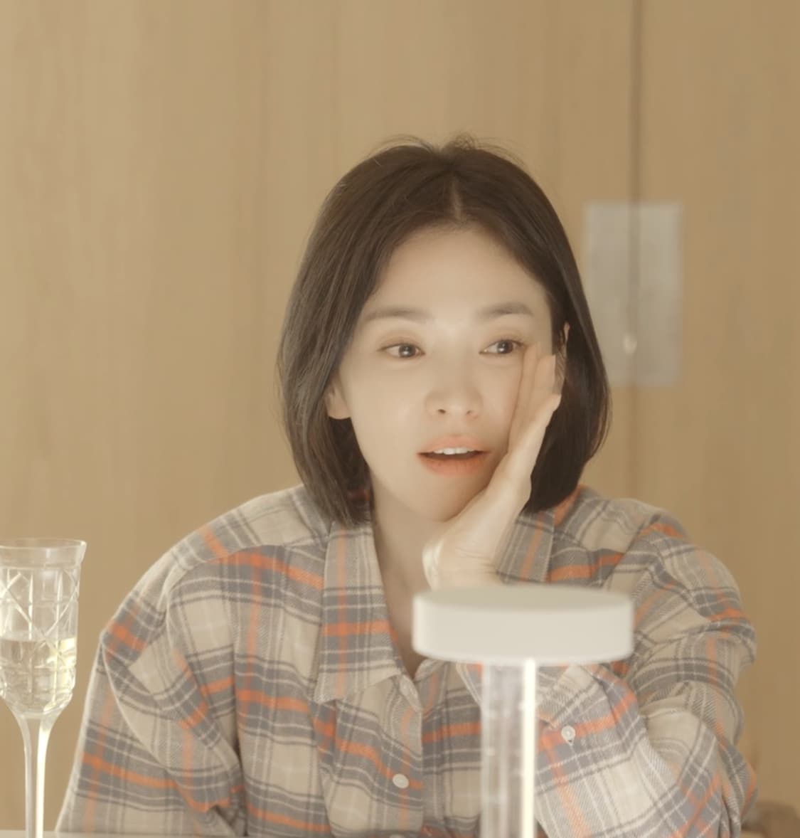 아비에무아 송혜교 크림핑크블루체크 셔츠 상품이미지6