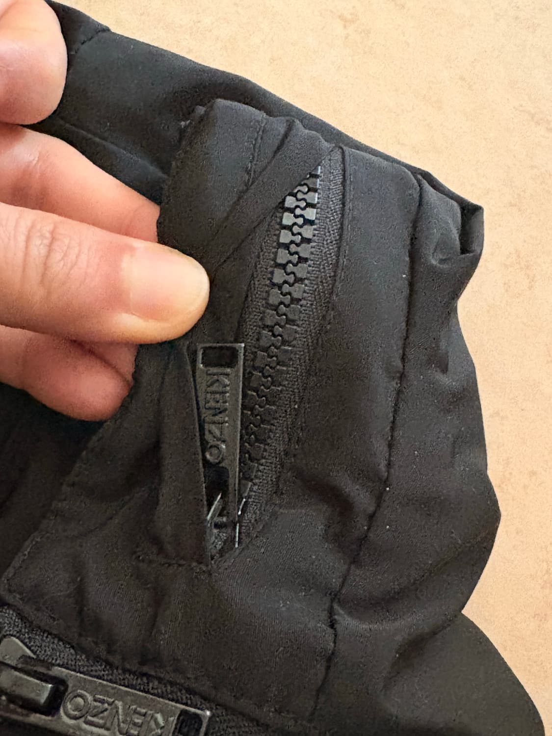 켄조 키즈 KENZO KIDS 로고 집업 자켓 후드 탈부착 블랙 상품이미지6