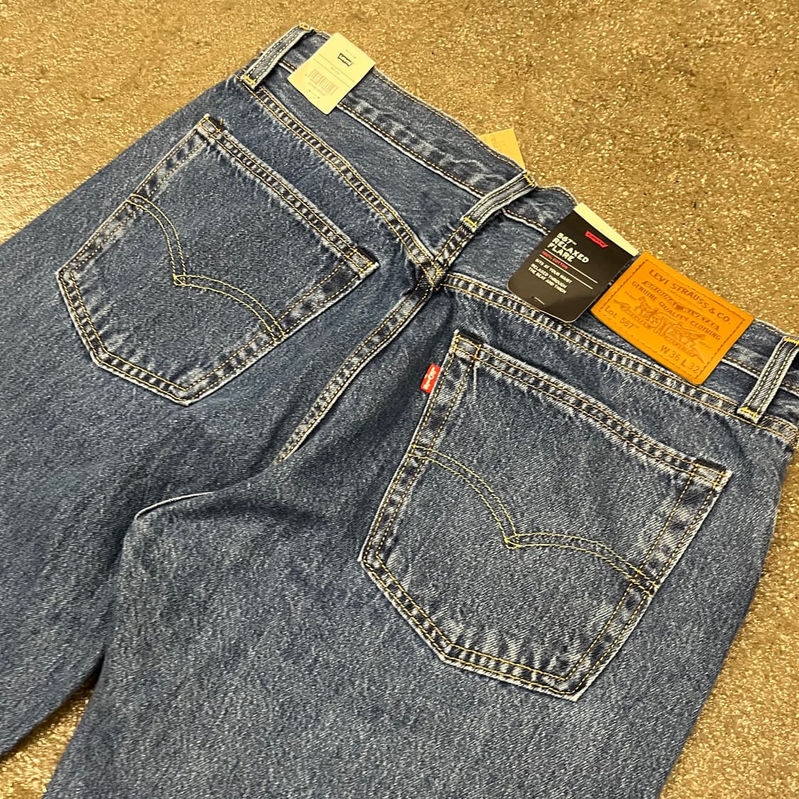 Levis567 릴렉스 플레어진 (36“) 상품이미지4