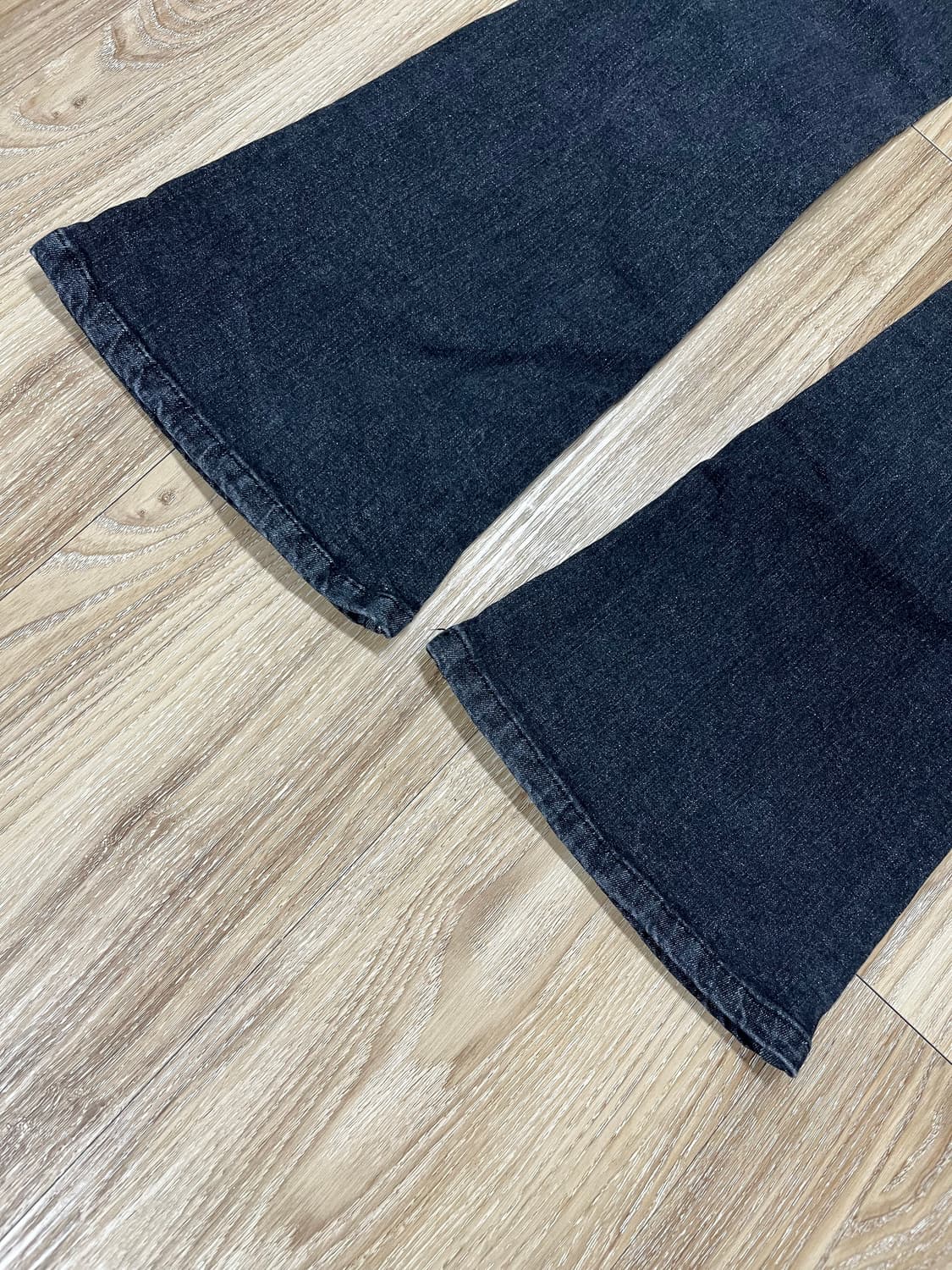 C nergy 부츠컷 흑청바지 24 상품이미지5